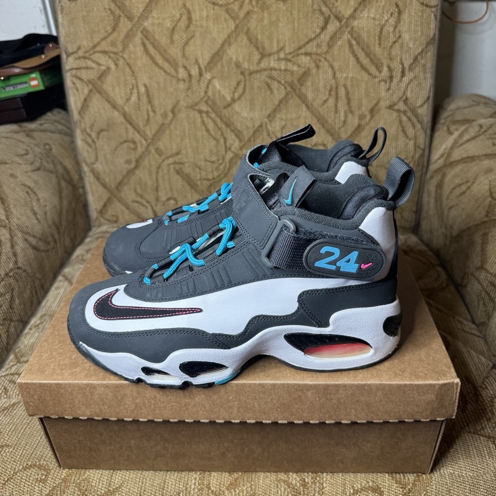 2012 Nike Air Griffey Max 1 "South Beach" White/Black Training Shoes Size‎ 7Y